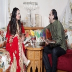 Hasna zalagh sur yala.fm